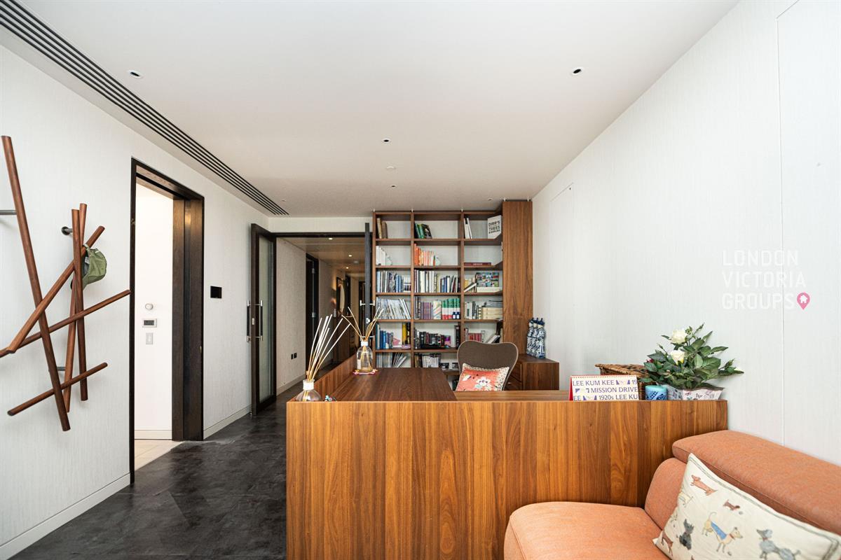 5 Moor Lane, LONDON